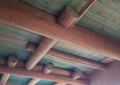 Maty kapilarne można montować także w domach z bali drewnianych